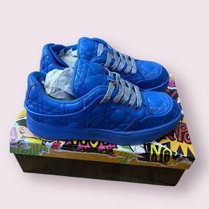 Cape Robbin biola Sneakers size 6